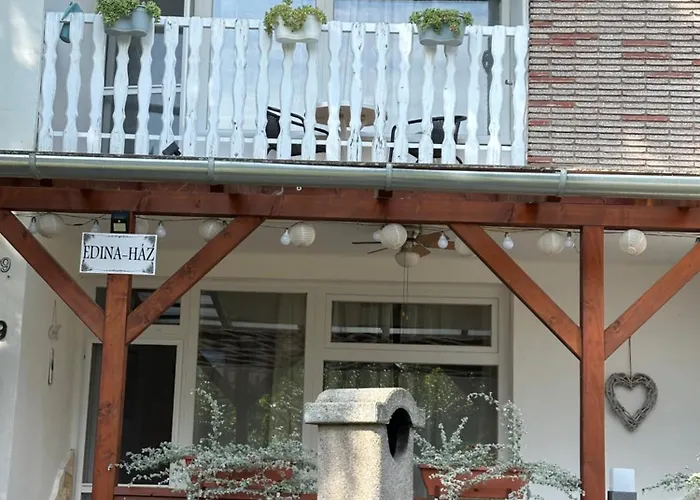 Edina-haz Holiday home Balatonboglar